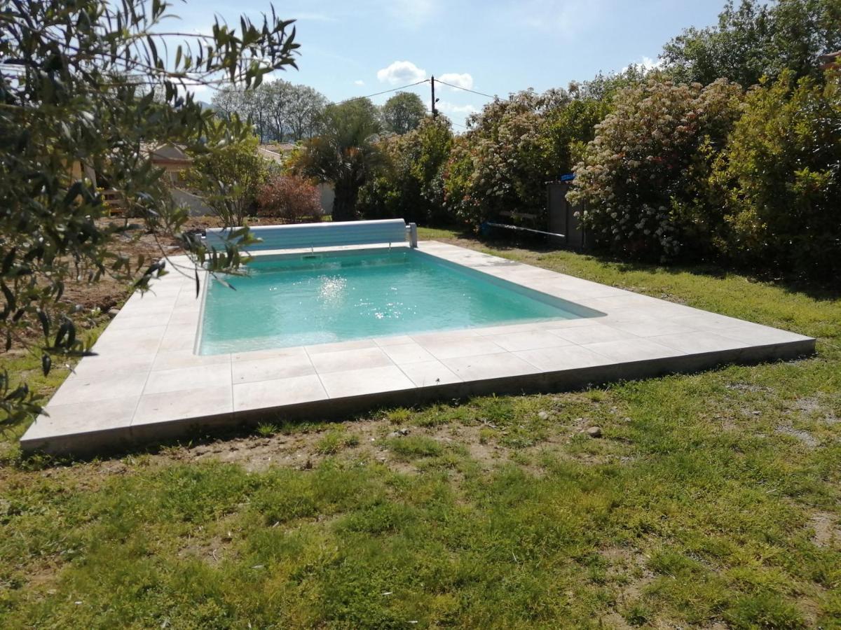 Appartement De Vacances A La Campagne Saint-Jean-Pla-de-Corts المظهر الخارجي الصورة